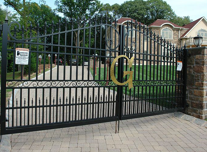 custom-fence